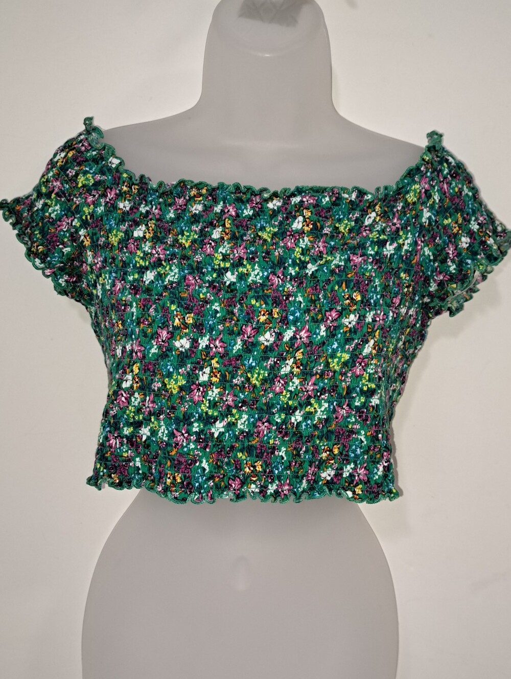 Divided H&M Women's Large Green Floral Smocked Ruffle Crop Top Blouse